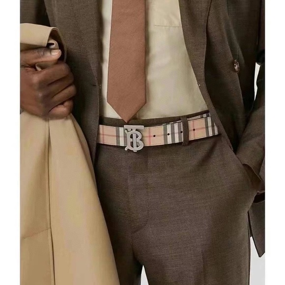 burberry reversible belt - Picture 1 of 8